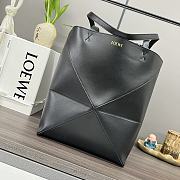 Bagsaaa Loewe Medium Puzzle Fold tote in shiny calfskin black - 31.5 cm - 1