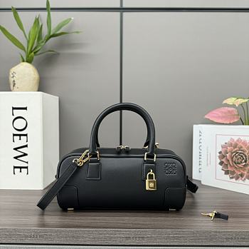 Bagsaaa Loewe Amazona 23 Cropped bag in nappa calfskin black - 23x11x10 cm