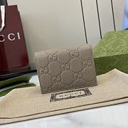 Bagsaaa Gucci GG Emblem mini wallet 815901 taupe - 11cm - 1