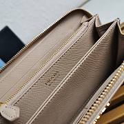 Bagsaaa Prada Large Saffiano leather wallet beige - 20cm - 4