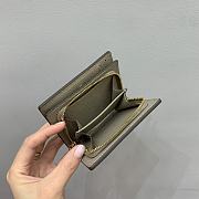 Bagsaaa Louis Vuitton M82370 Cléa Wallet Gray - 8.5 x 3.5 x 11 cm - 3