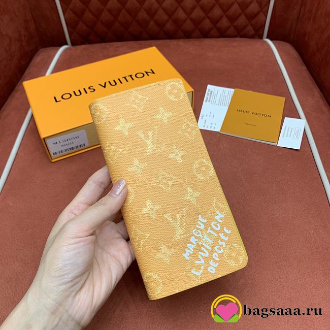 Bagsaaa Louis Vuitton M12656 Brazza Wallet Yellow - 19 x 2 x 10 cm - 1