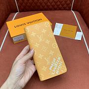 Bagsaaa Louis Vuitton M12656 Brazza Wallet Yellow - 19 x 2 x 10 cm - 1