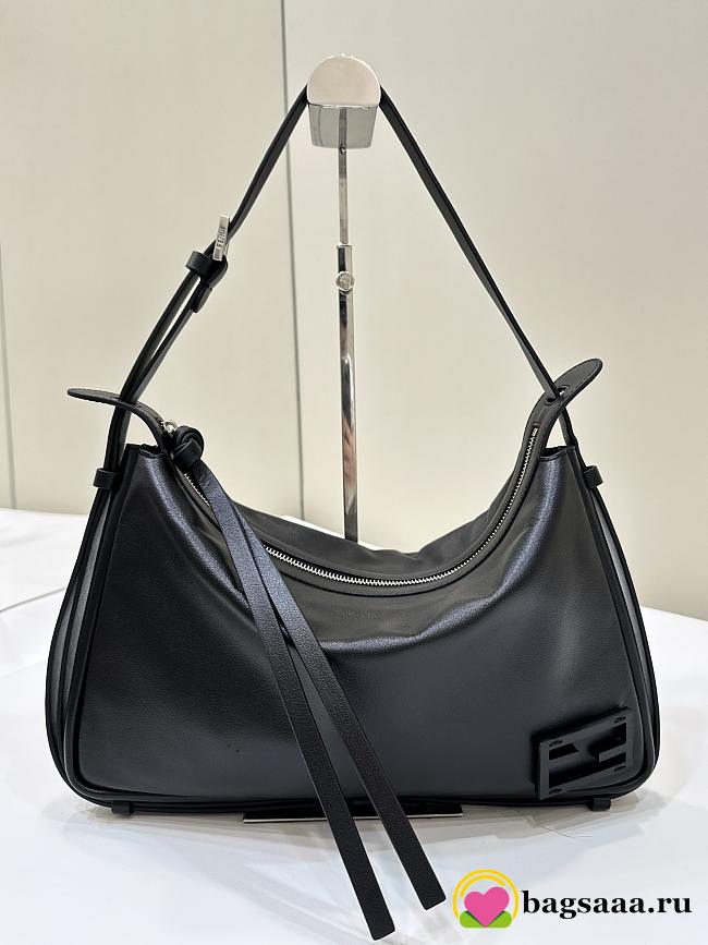 Bagsaaa Simply Fendi Medium Black leather bag - 34.5cm - 1