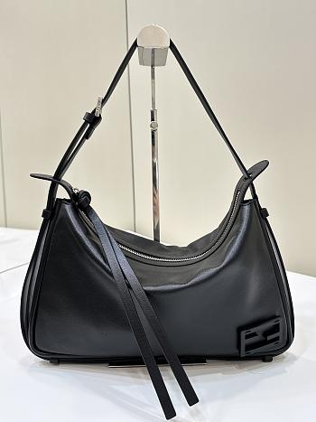 Bagsaaa Simply Fendi Medium Black leather bag - 34.5cm