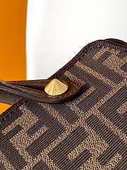 Bagsaaa Fendi By The Way Soft Medium Brown FF jacquard fabric bag - 29cm - 2