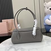 Bagsaaa Miu Miu Leather shoulder bag 5BD265 gray - 28 cm - 3