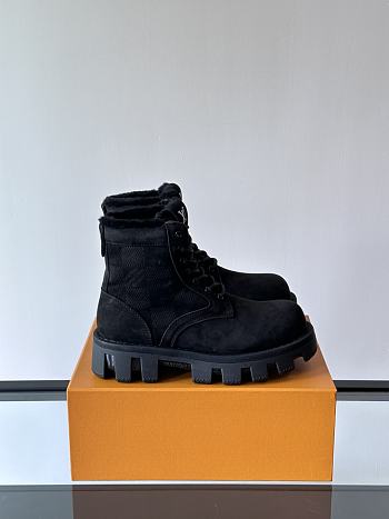 Bagsaaa Louis Vuitton LV Checker Ranger Boot Black