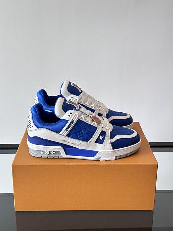 Bagsaaa Louis Vuitton LV Sneakers Gaston Blue