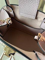 Bagsaaa Valentino Garavani Rockstud Small Handbag In Grainy Calfskin Light Pink - 21cm - 3