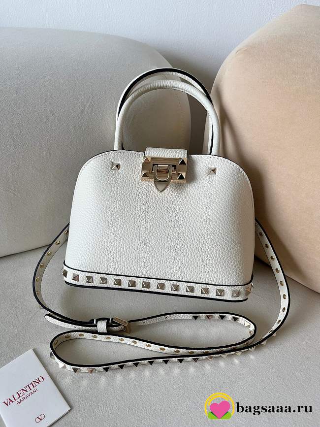 Bagsaaa Valentino Garavani Rockstud Small Handbag In Grainy Calfskin Ivory - 21cm - 1