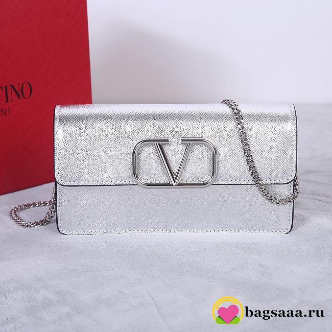 Bagsaaa Valentino Vlogo Signature Metallic Grainy Calfskin Wallet With Chain - 20cm - 1