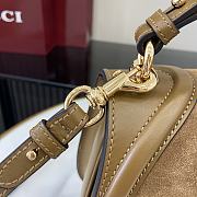 Bagsaaa Gucci Blondie medium top handle bag ‎815719 brown suede - 32 x 17 x 10cm - 5