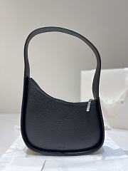 Bagsaaa The Row Half Moon Bag in Leather Black - 34cm - 1