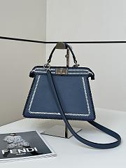 Bagsaaa Fendi Peekaboo ISeeU Small Blue leather bag with contrasting threads - 27cm - 1