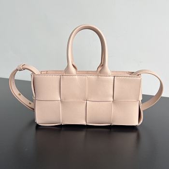 Bagsaaa Bottega Veneta East-West Arco Tote 776778 Light Pink - 22cm