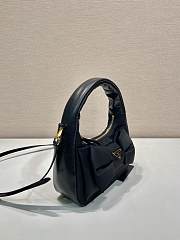 Bagsaaa Prada Re-Nylon and nappa leather mini-bag with bow 1BC241 black - 22cm - 3