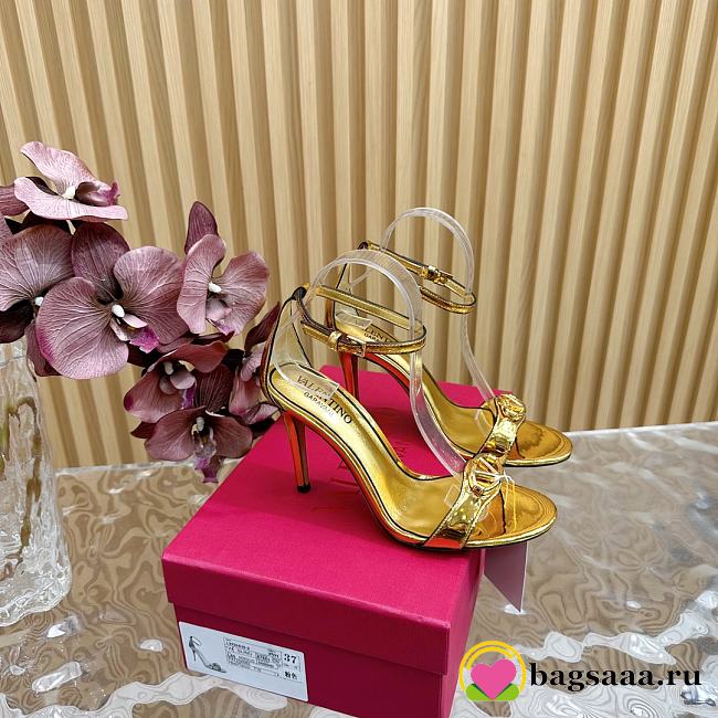 Bagsaaa Valentino Garavani VLogo Signature sandals gold - 10cm - 1