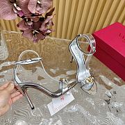 Bagsaaa Valentino Garavani VLogo Signature sandals silver - 10cm - 3