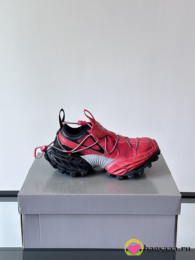 Bagsaaa Balenciaga Hike Sneaker in red and black mesh  - 1