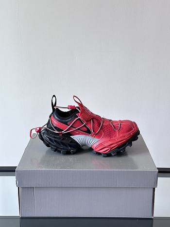 Bagsaaa Balenciaga Hike Sneaker in red and black mesh 