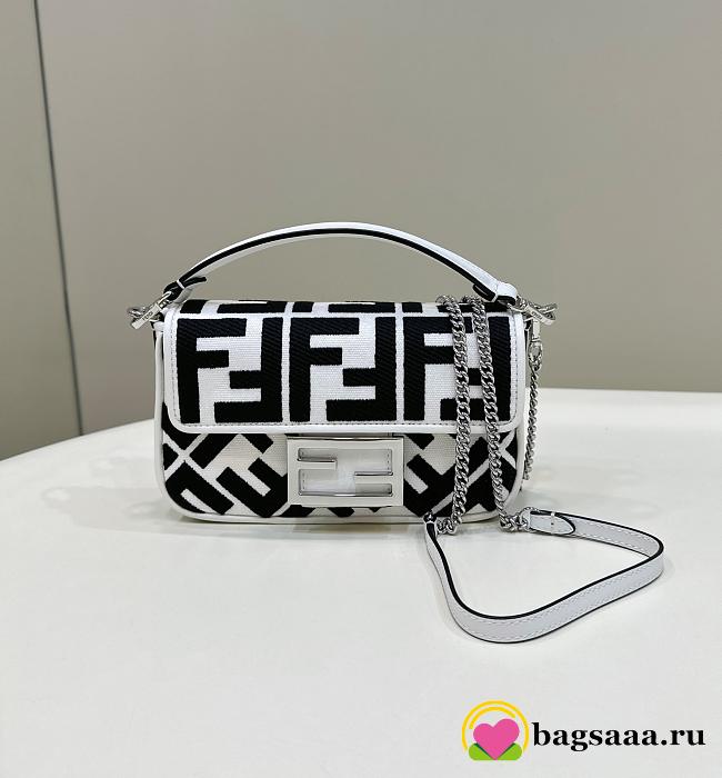 Bagsaaa Fendi by Marc Jacobs Baguette Mini White and Black Canvas Bag with FF Embroidery - 19.5cm - 1