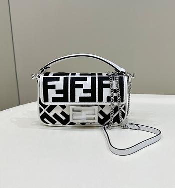 Bagsaaa Fendi by Marc Jacobs Baguette Mini White and Black Canvas Bag with FF Embroidery - 19.5cm