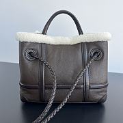 Bagsaaa Bottega Veneta Small Andiamo Merinos Aviator Bag In Brown - 25cm - 3