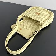 Bagsaaa Bottega Veneta Small Cobble Shoulder Bag 762711 Light Yellow - 19cm - 3