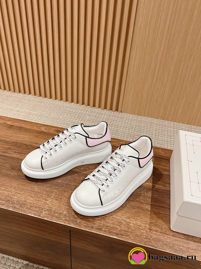 Bagsaaa Alexander McQueen Oversized Leather Sneakers White Pink - 1