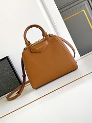 Bagsaaa Givenchy Mini Antigona Cube bag in leather brown - 22cm - 1