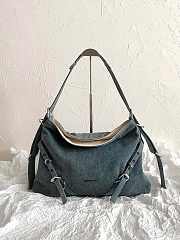 Bagsaaa Givenchy Medium Voyou bag in washed denim - 40cm - 1