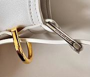 Bagsaaa Givenchy Medium Voyou bag in leather ivory - 40cm - 3