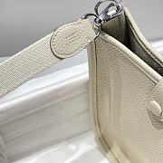 Bagsaaa Hermes Evelyne Bag White Togo - 18cm - 3