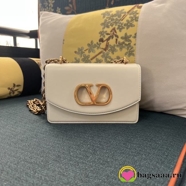 Bagsaaa Small Valentino Garavani Vain Shoulder Bag Ivory - 19.5cm - 1