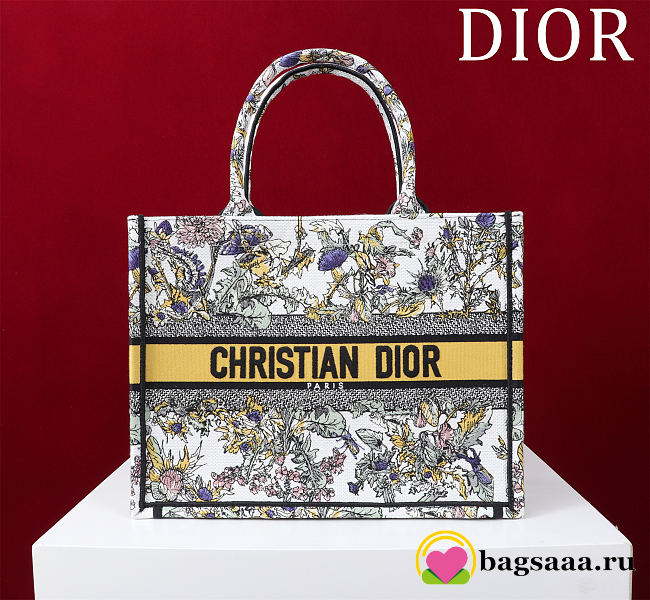 Bagsaaa Medium Dior Book Tote Latte Embroidery with Yellow Multicolor Dior Chardons Motif - 36 x 27.5 x 16.5 cm - 1