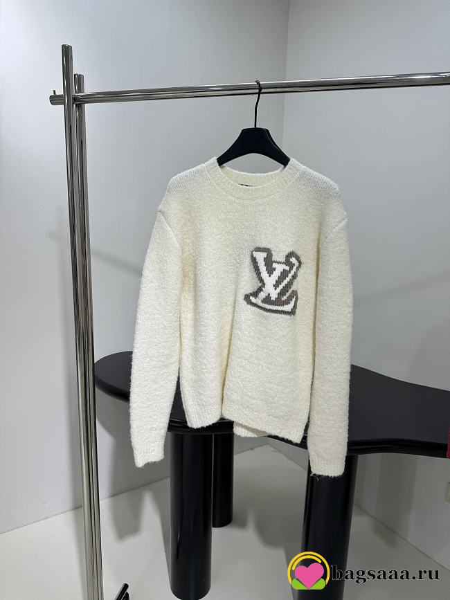 Bagsaaa LV Intarsia Crewneck Milky White - 1