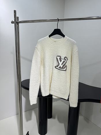 Bagsaaa LV Intarsia Crewneck Milky White