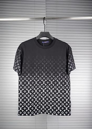 Bagsaaa Louis Vuitton Lvse Monogram Gradient T-shirt Black