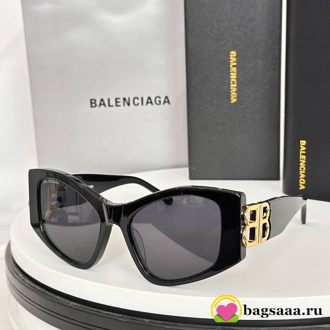 Bagsaaa Balenciaga Women's Dynasty Xl D-frame Sunglasses - 1