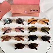 Bagsaaa Miu Miu Regard sunglasses - 2