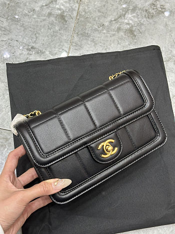 Bagsaaa Chanel AS5249 Mini Flap Bag Black - 19.5cm