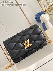 Bagsaaa Louis Vuitton M13139 Wallet On Chain GO-14 Black - 20 x 12 x 5 cm - 1