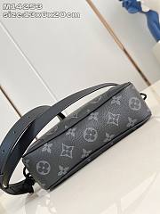 Bagsaaa Louis Vuitton M14253 Trocadéro Wearable Wallet Monogram Eclipse - 20cm - 2