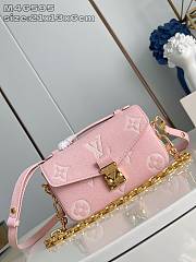 Bagsaaa Louis Vuitton M14208 Pochette Métis East West Pink - 21.5 x 13.5 x 6 cm - 1