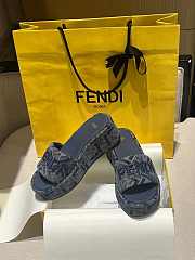 Bagsaaa Fendi Sunshine Blue FF denim flatform slides - 4