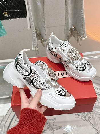 Bagsaaa Roger Vivier Viv' on the Run Sneakers in leather and fabric white