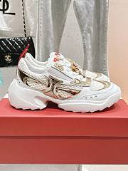 Bagsaaa Roger Vivier Viv' on the Run Sneakers in leather and fabric white & gold - 1