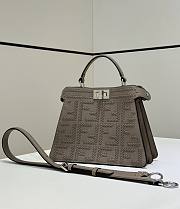 Bagsaaa Fendi Peekaboo ISeeU Small Dove grey leather bag with FF interlacing - 27cm - 1