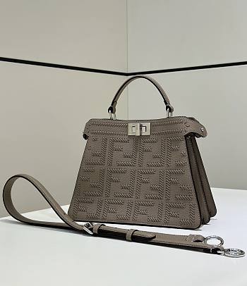 Bagsaaa Fendi Peekaboo ISeeU Small Dove grey leather bag with FF interlacing - 27cm